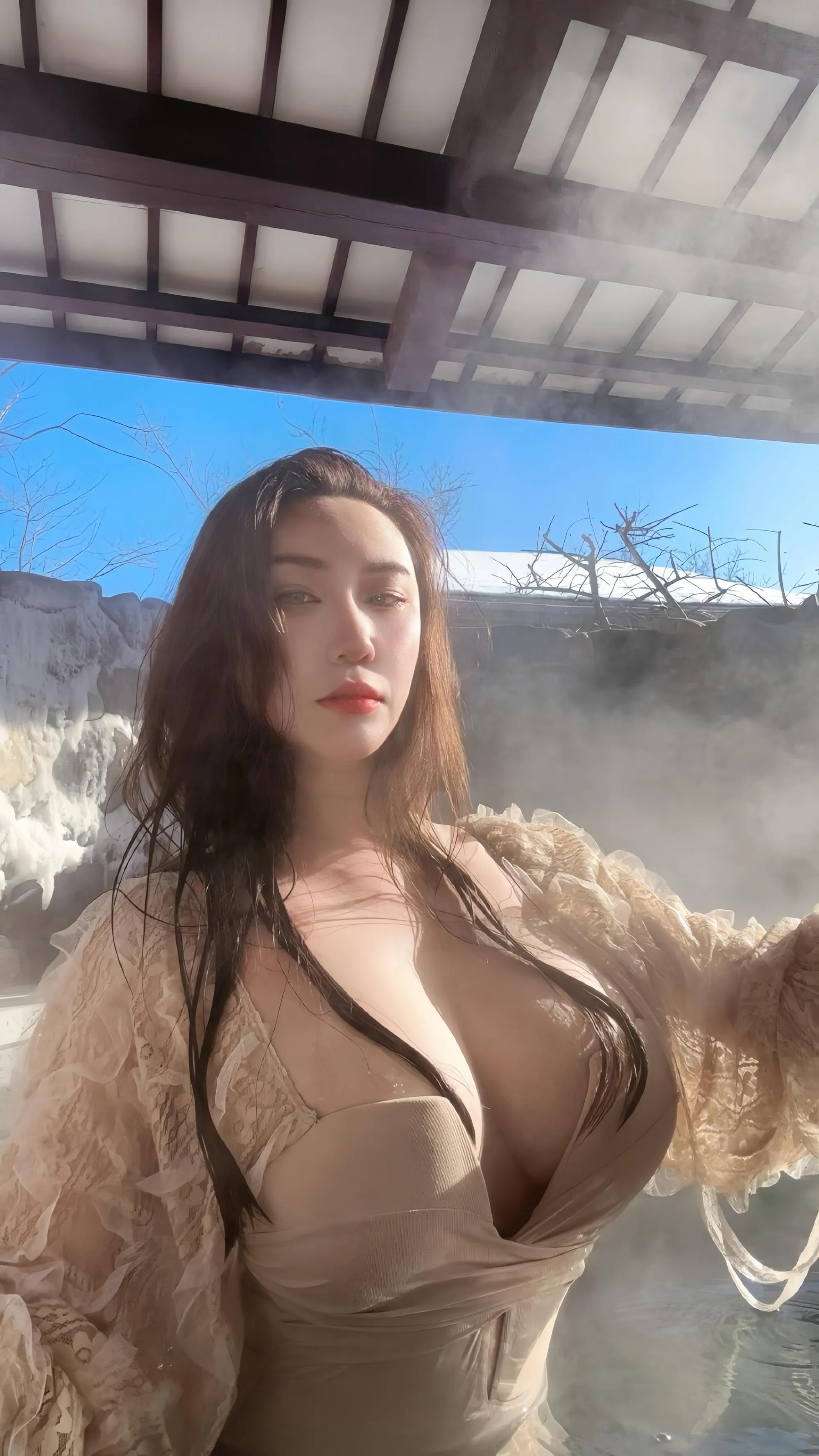 MIYA – NO.029 温泉比基屁 [30P]插图3
